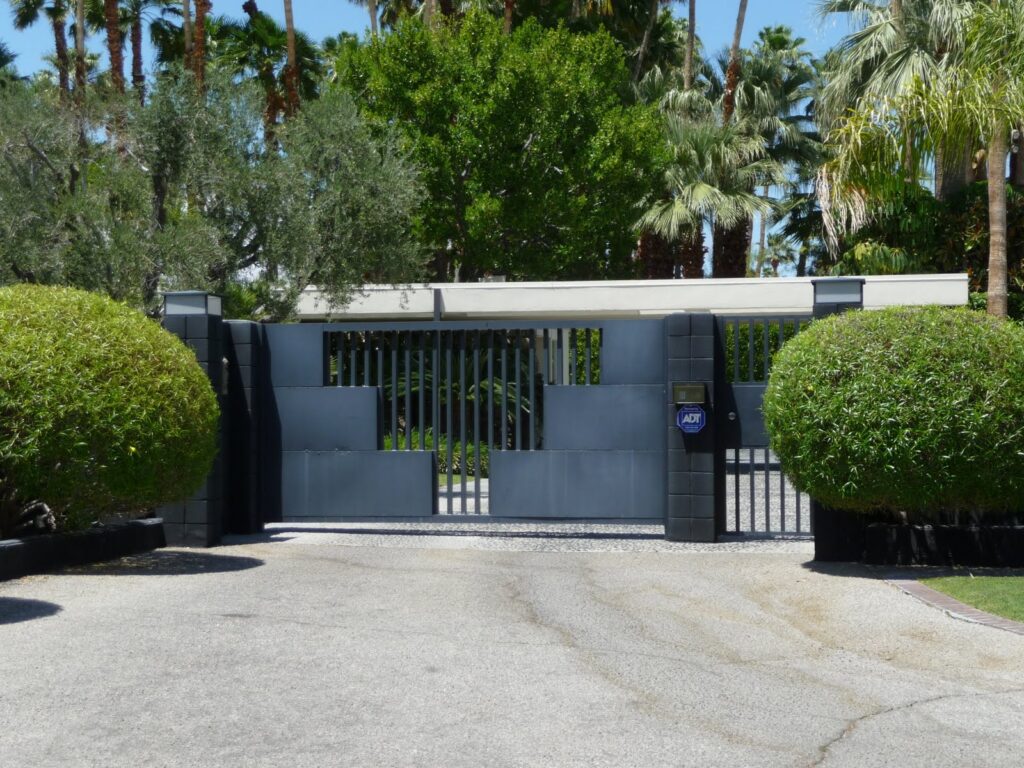 “Ocean’s Eleven” House gallery image 6