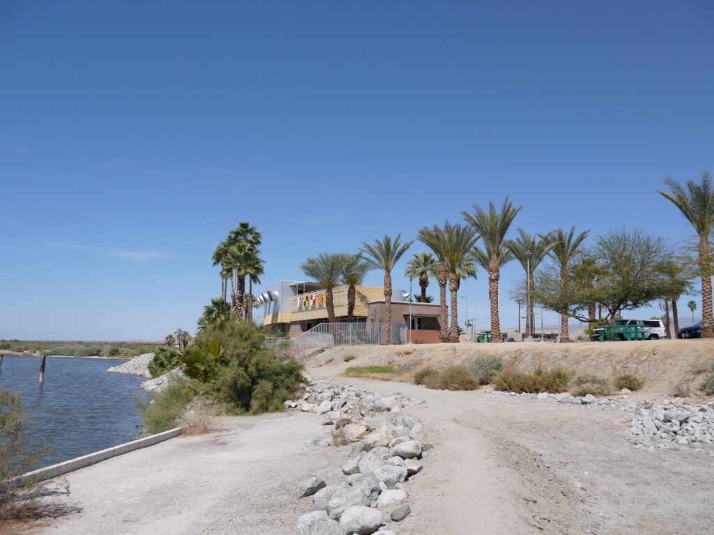 North Shore Beach & Yacht Club gallery image 9