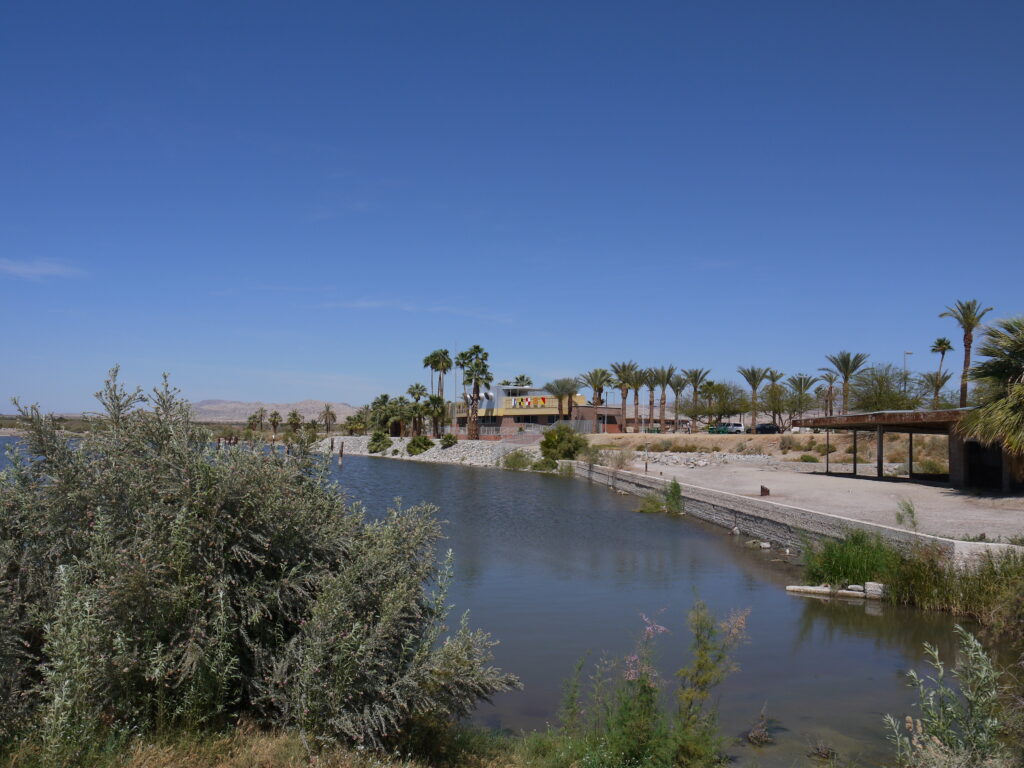 North Shore Beach & Yacht Club gallery image 6