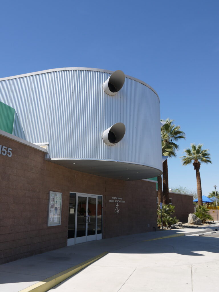 North Shore Beach & Yacht Club gallery image 3