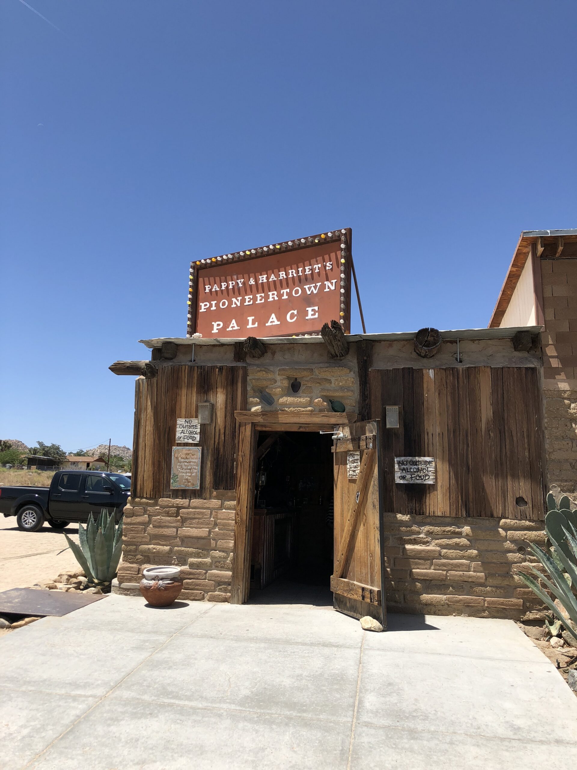 Pappy + Harriet’s Pioneertown Palace