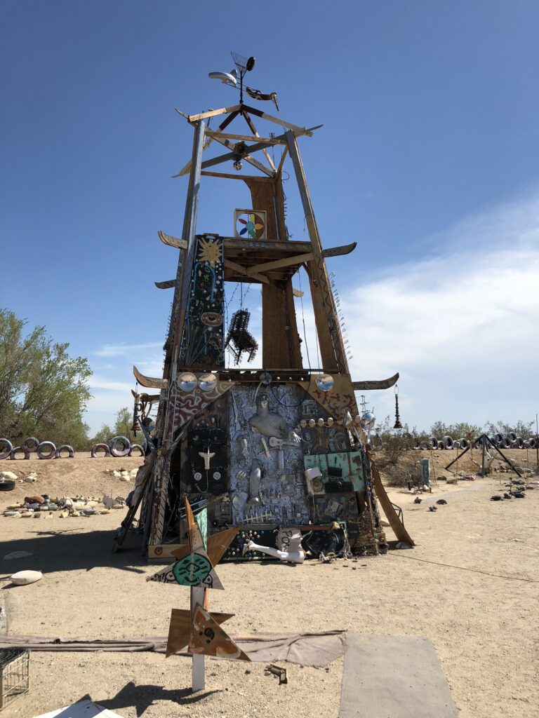 Slab City gallery image 12