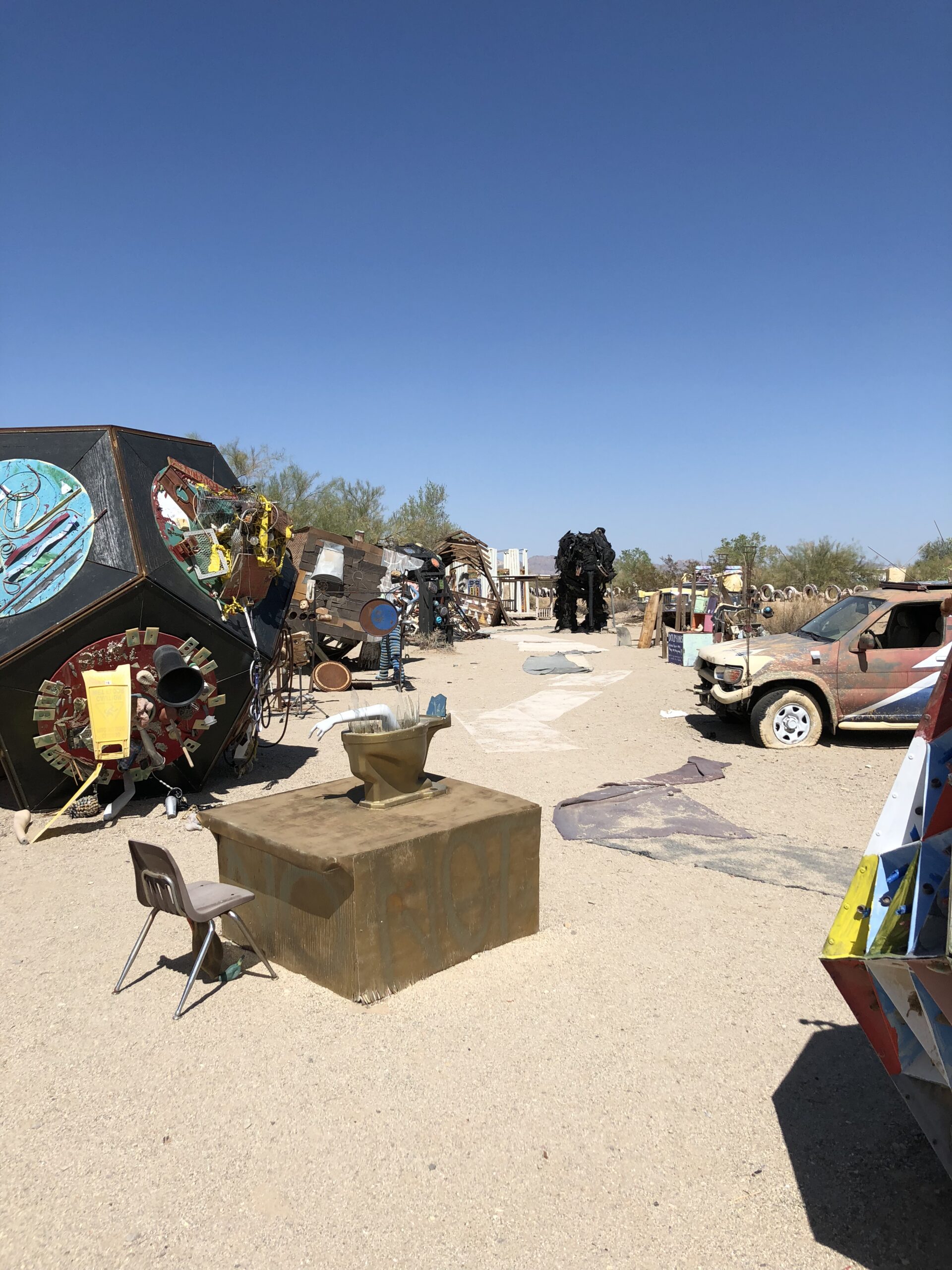 Slab City gallery image 11