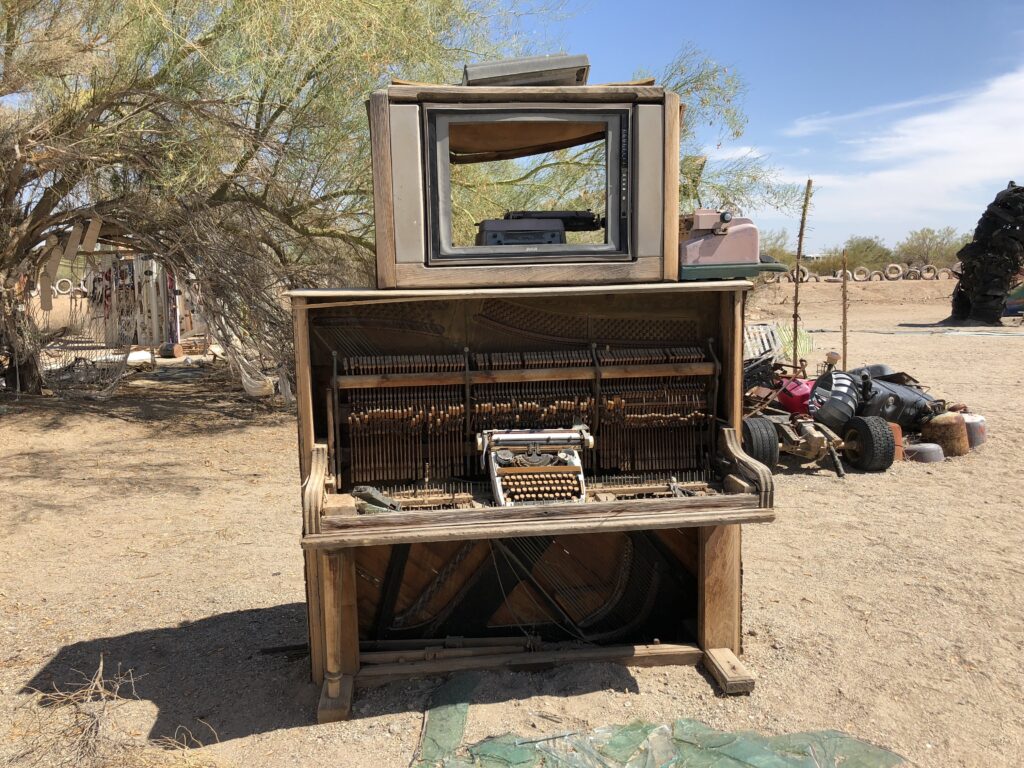 Slab City gallery image 4