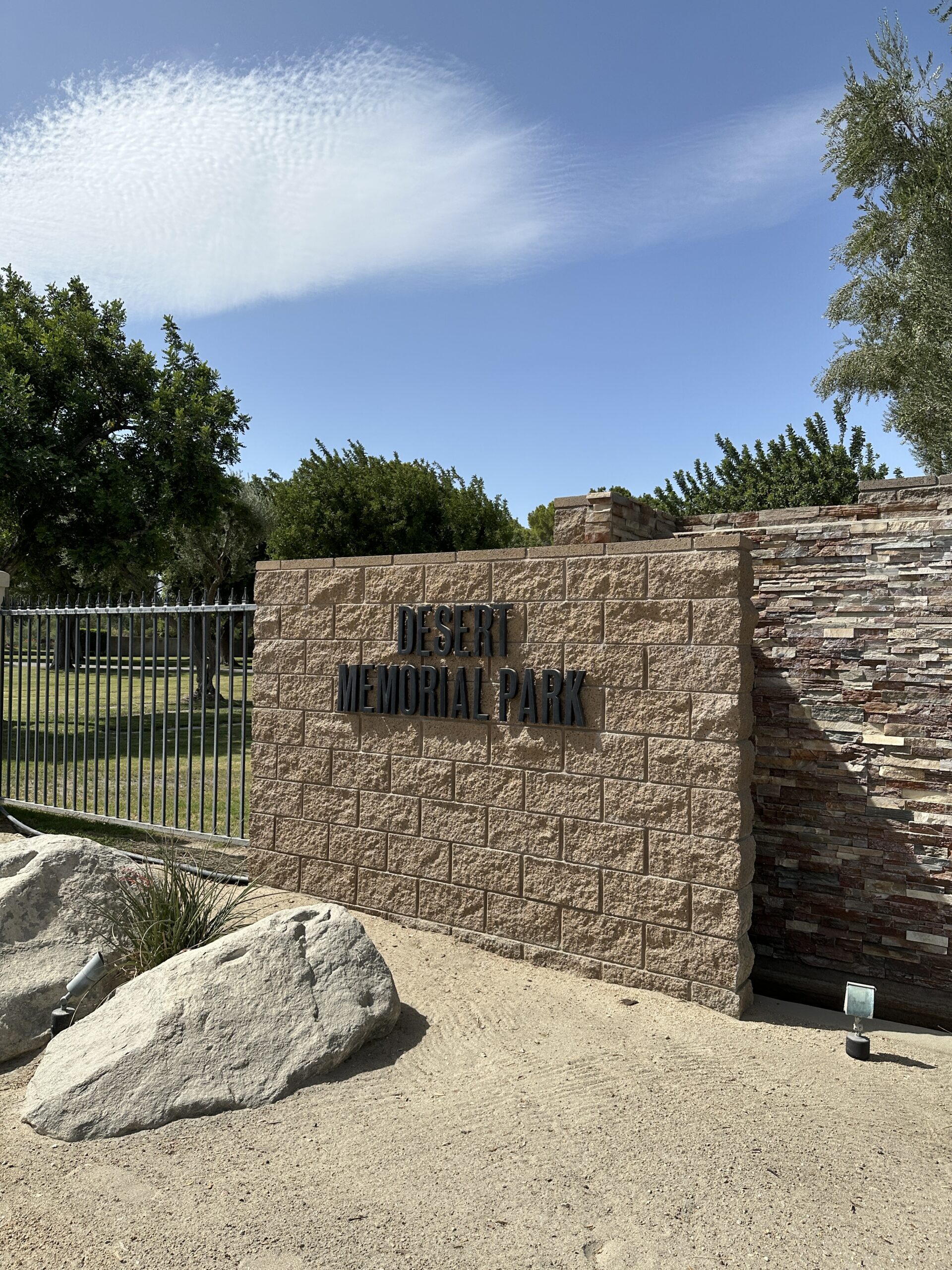 Desert Memorial Park