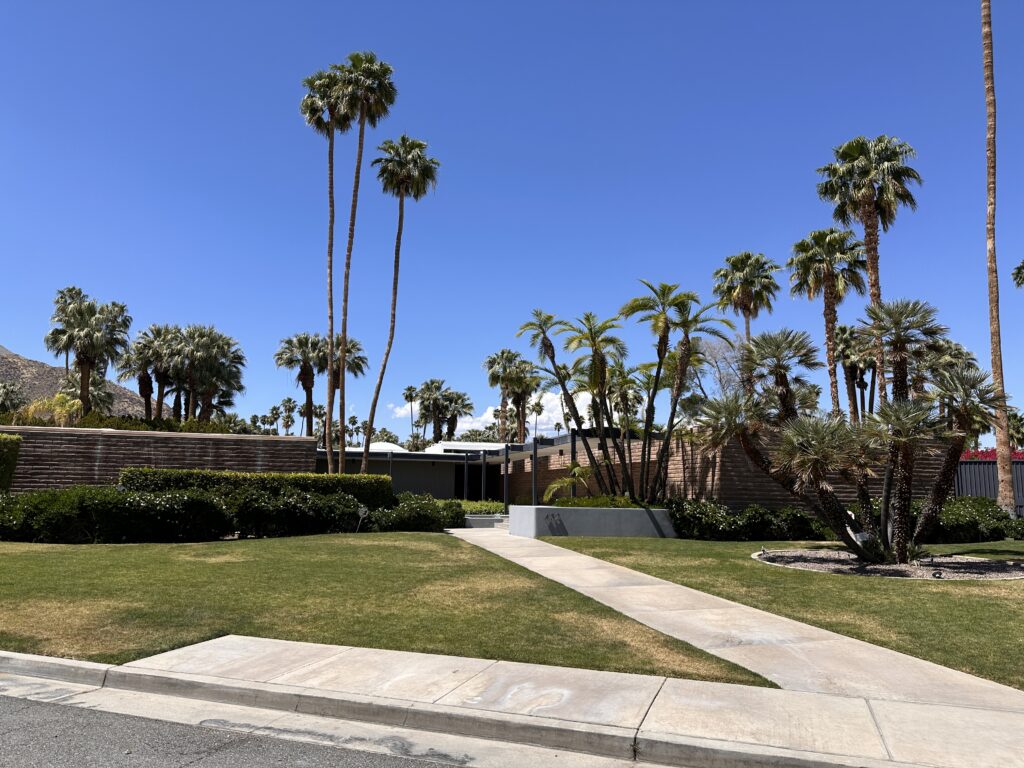 Dinah Shore Estate gallery image 4