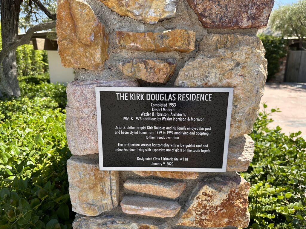 Kirk Douglas House gallery image 1