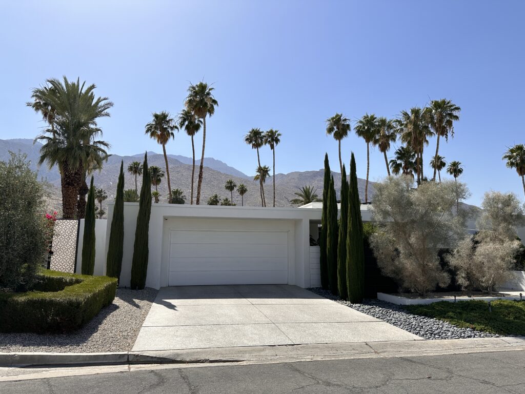 “American Gigolo” House gallery image 2