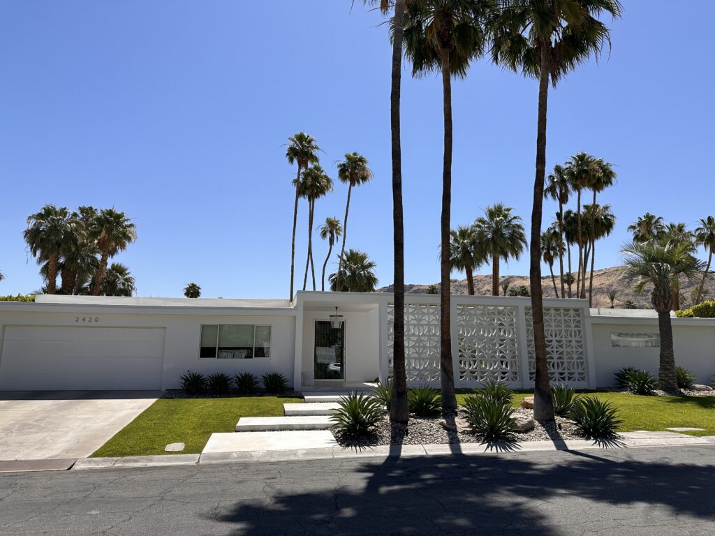 “High Desert” House gallery image 3
