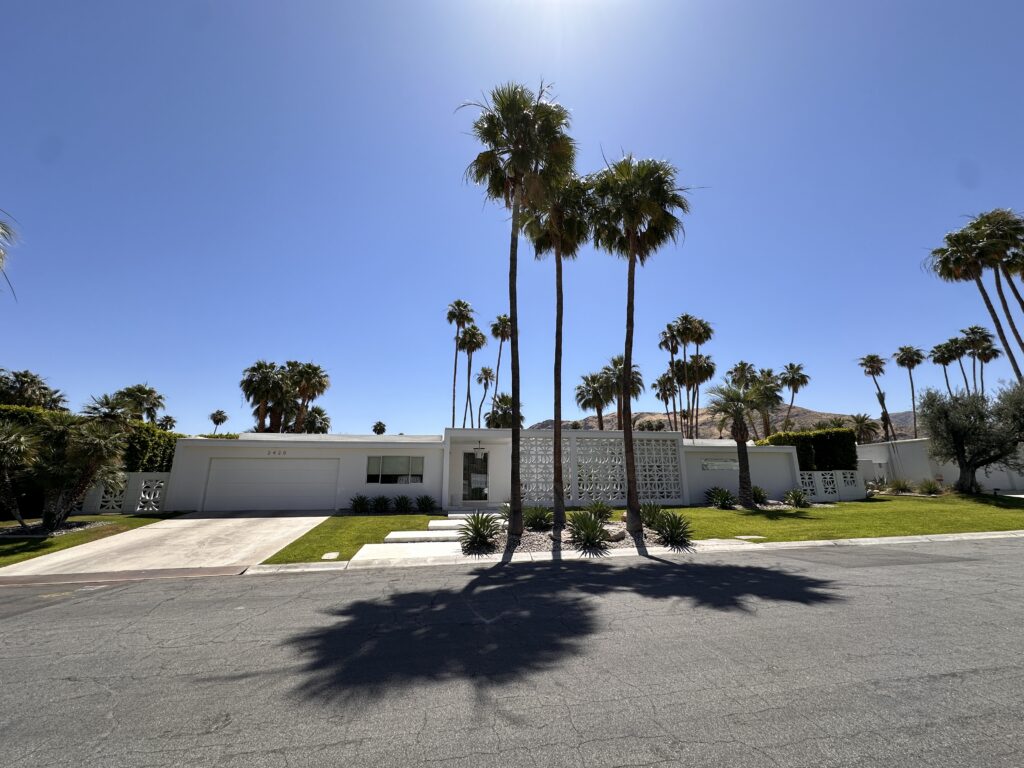 “High Desert” House gallery image 2