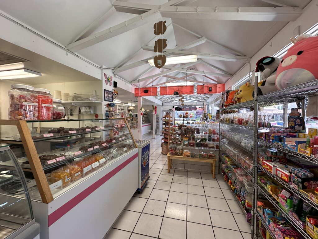 Palm Springs Fudge & Chocolates gallery image 6
