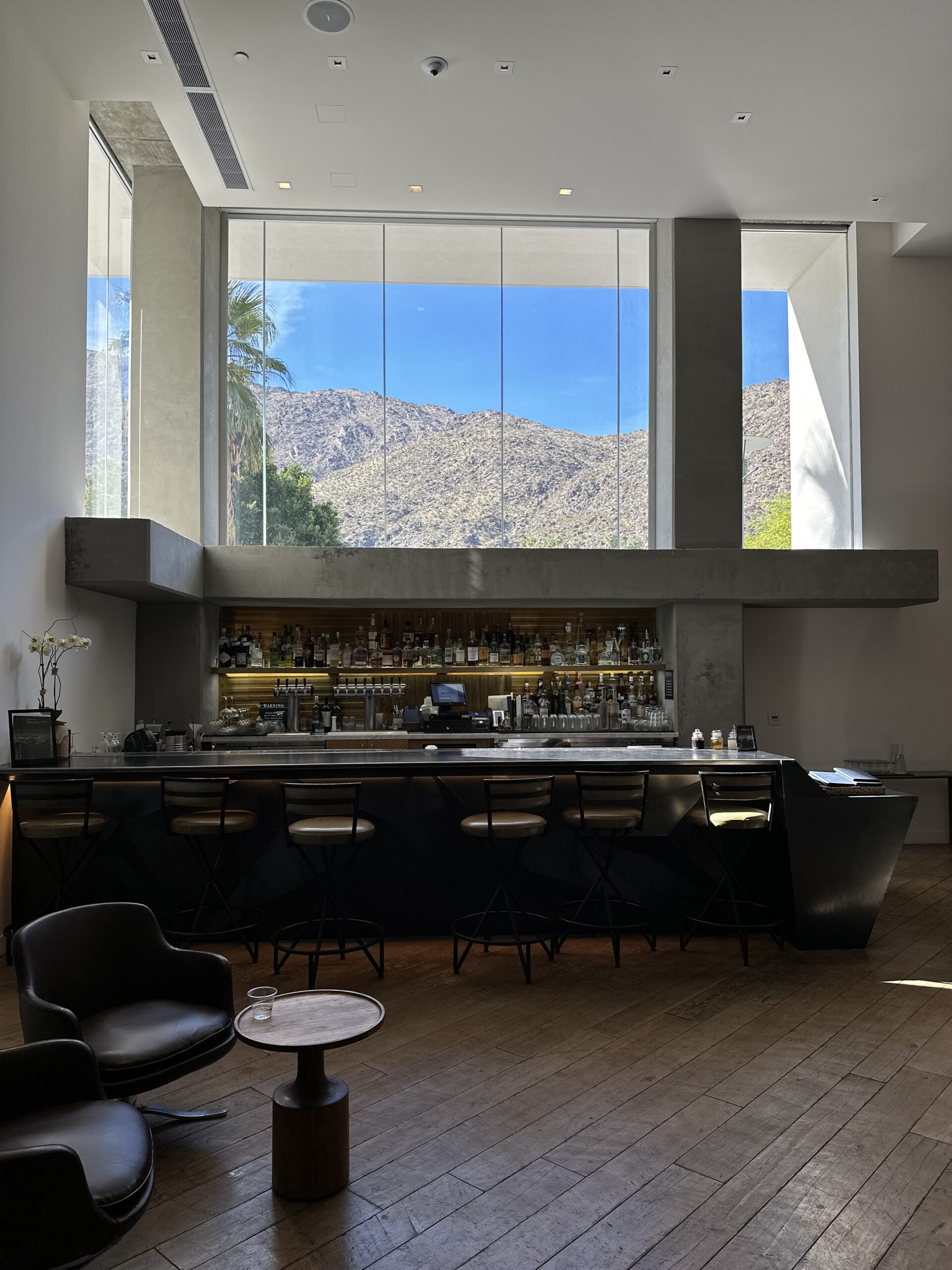 Kimpton Rowan Palm Springs gallery image 1