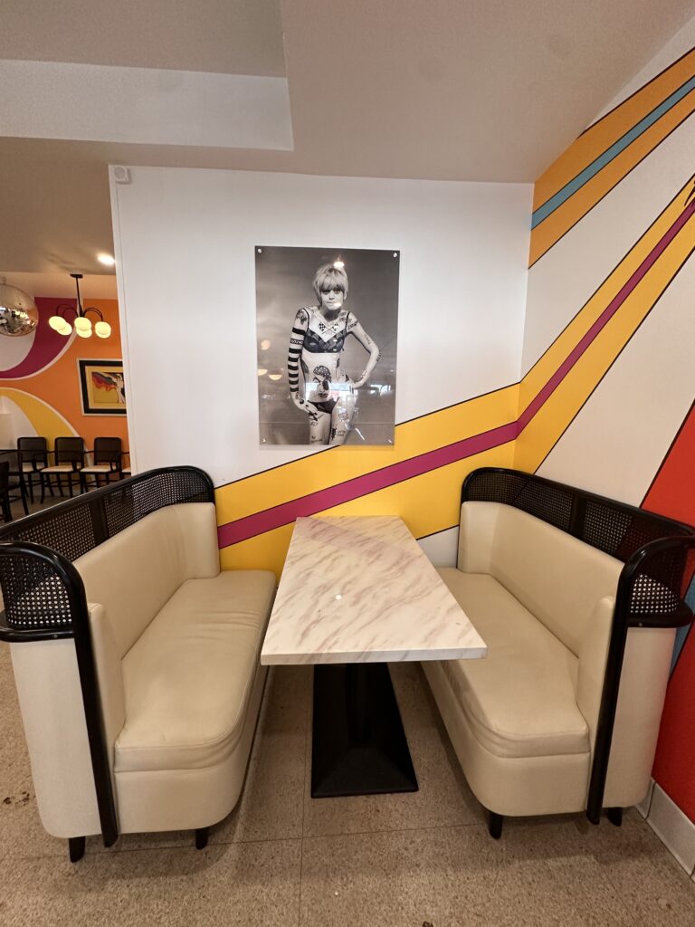 Hot Lips Coffee Shop gallery image 5