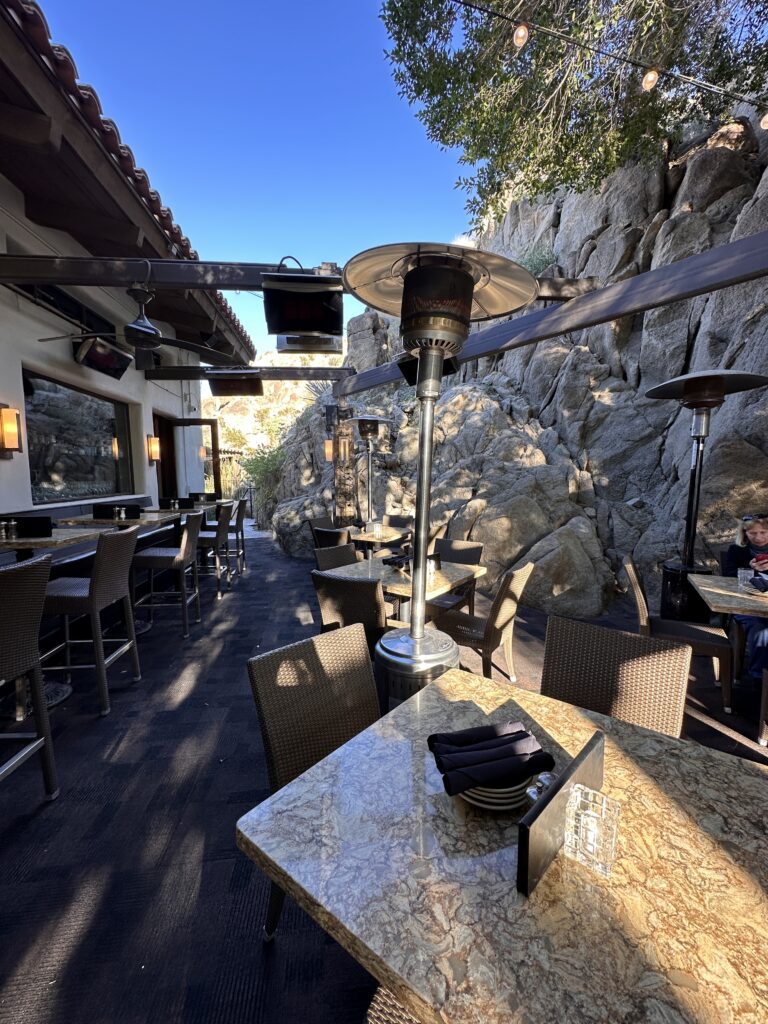 La Quinta Cliffhouse gallery image 2