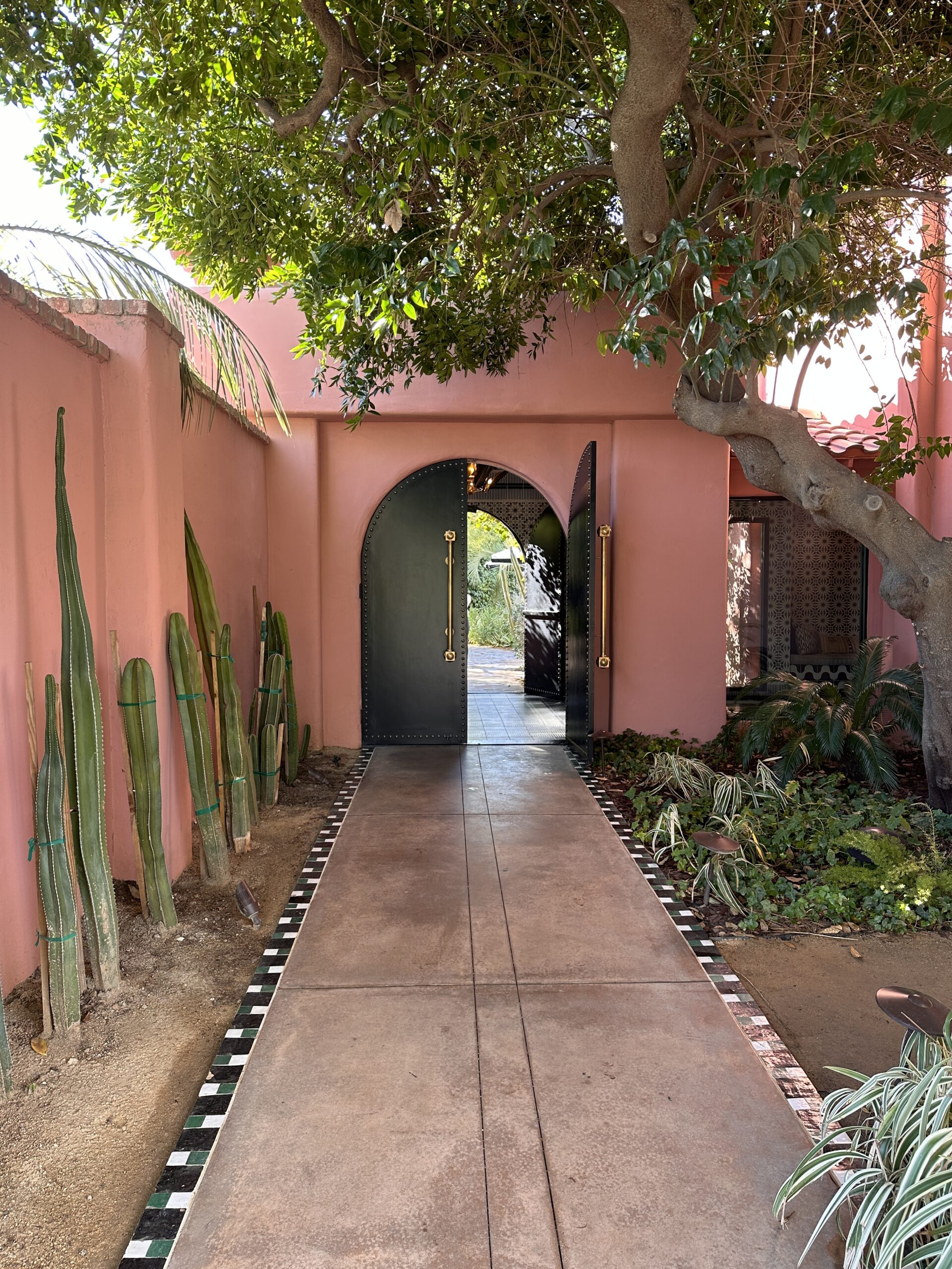 Sands Hotel &amp; Spa gallery image 5