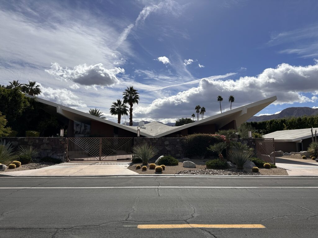 Maranz Residence gallery image 5