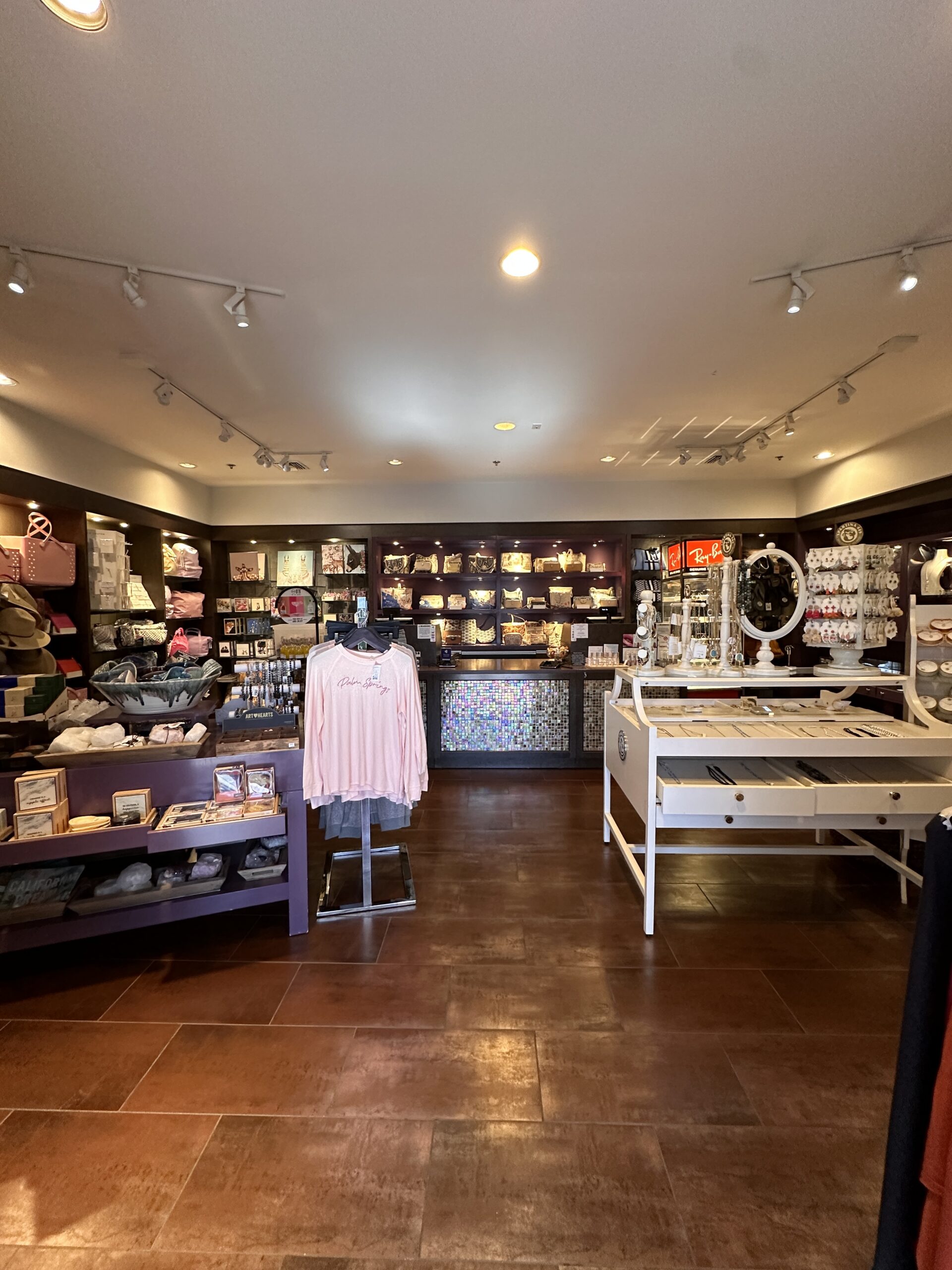Jw Marriott Desert Springs Resort Lobby Shop gallery image 1