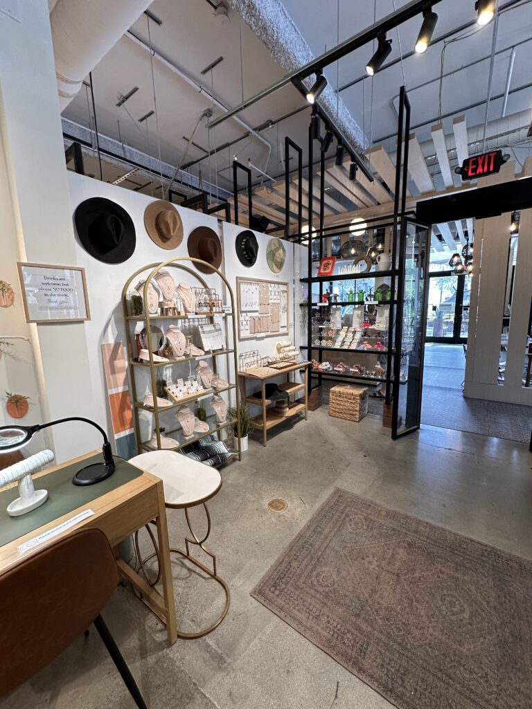 Covet gallery image 6