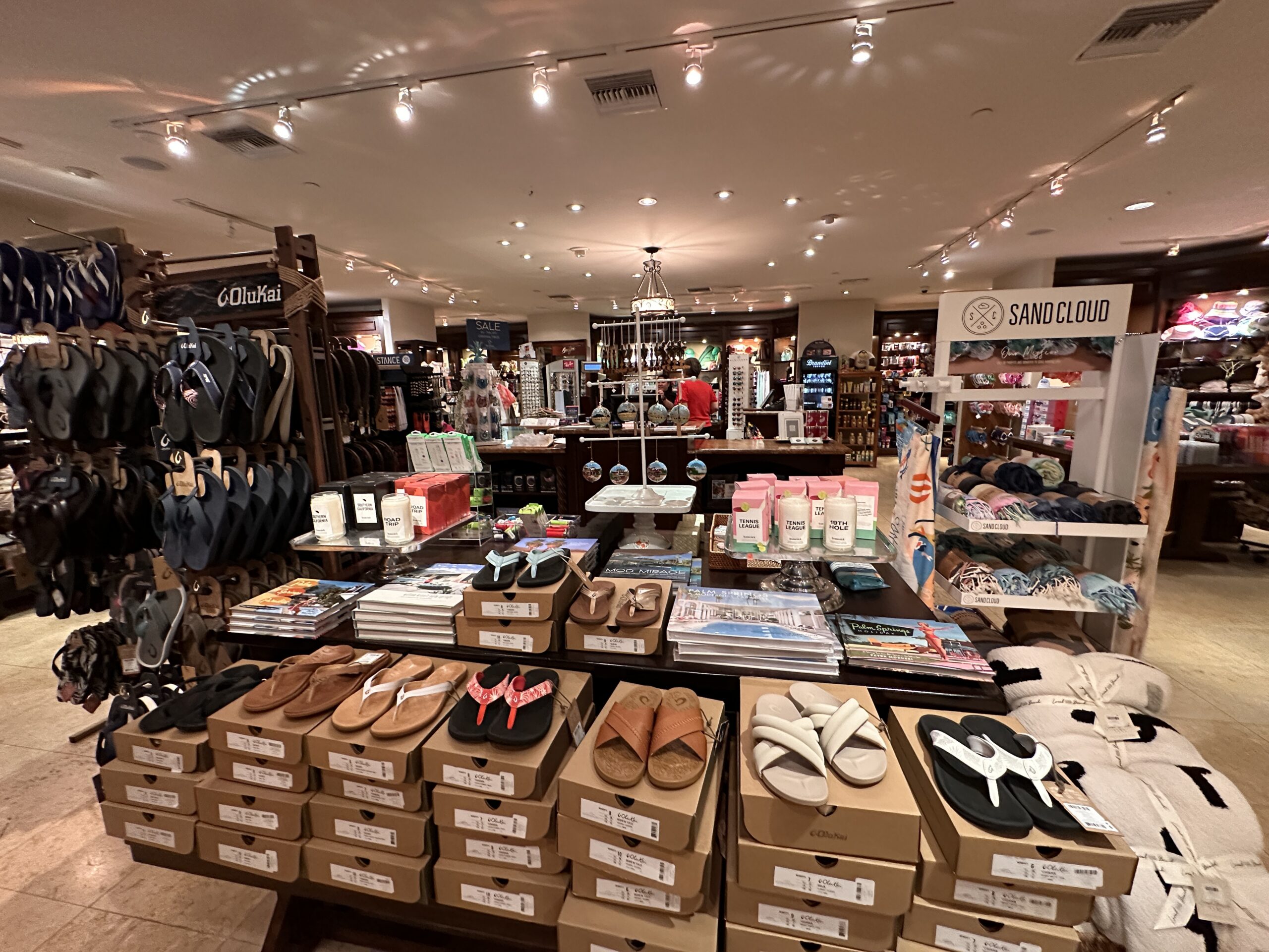 Omni Rancho Las Palmas Gift Shop gallery image 3