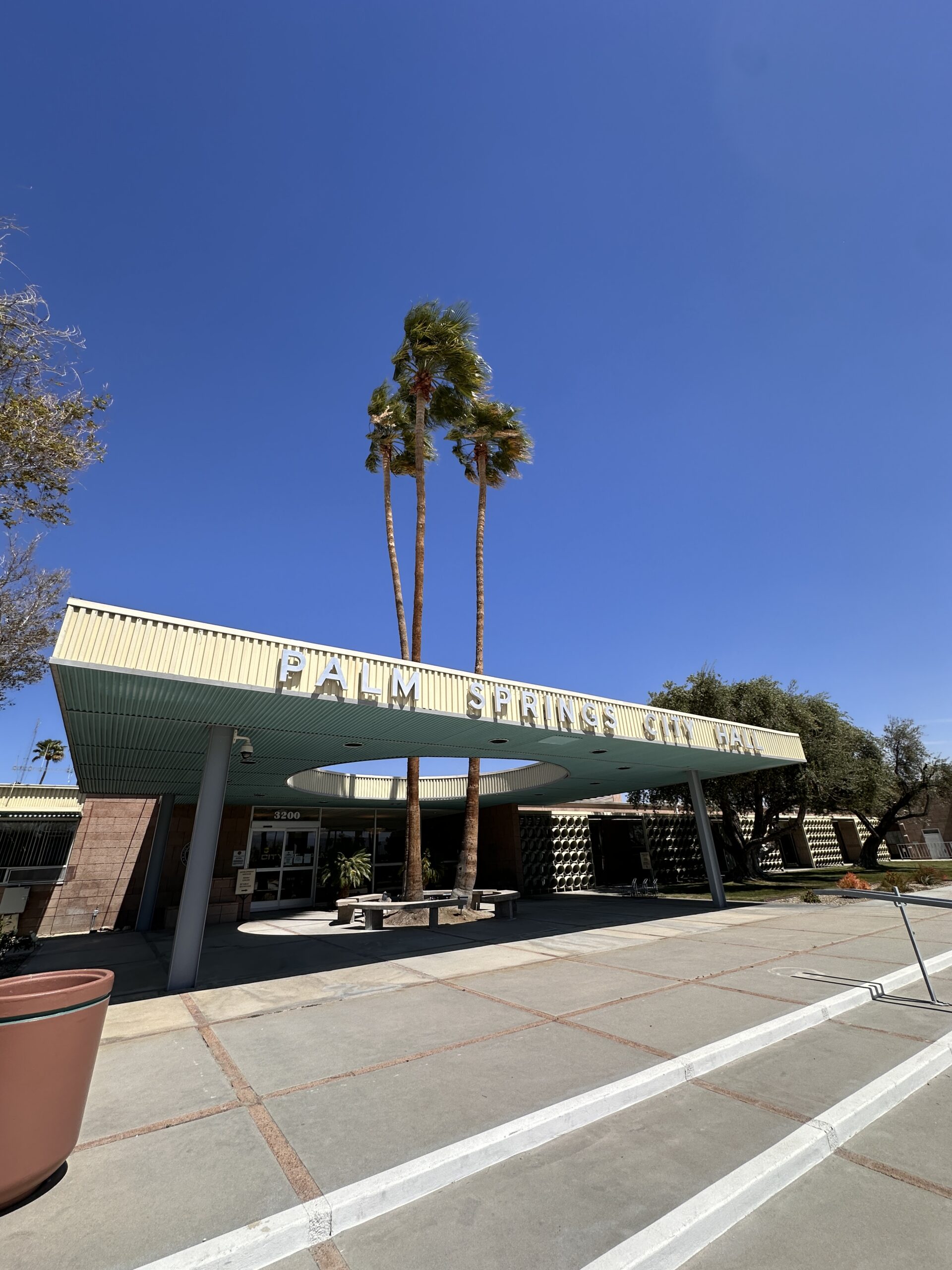 Palm Springs City Hall gallery image 1