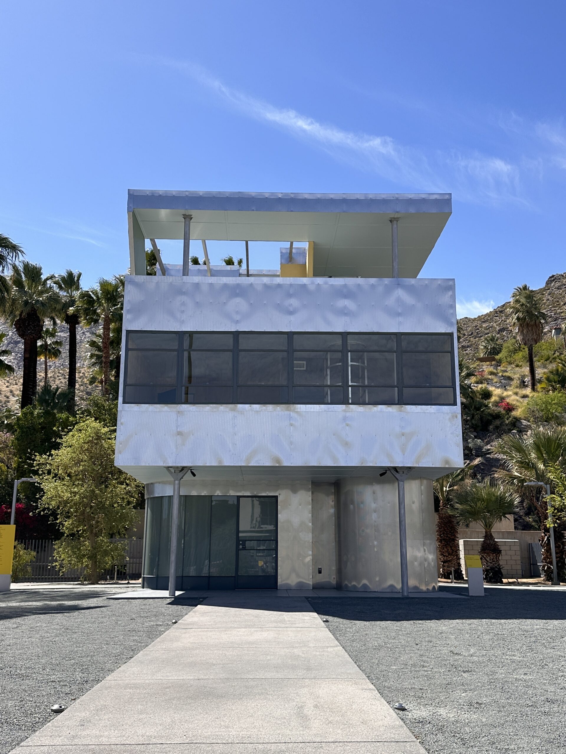 Aluminaire House gallery image 2