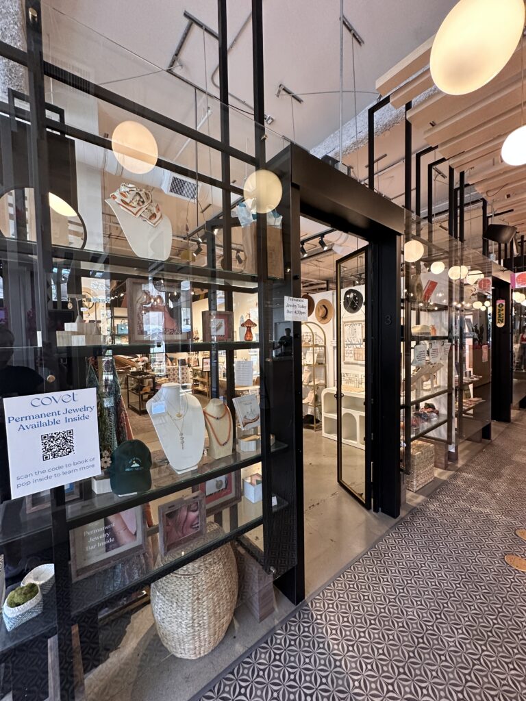 Covet gallery image 8