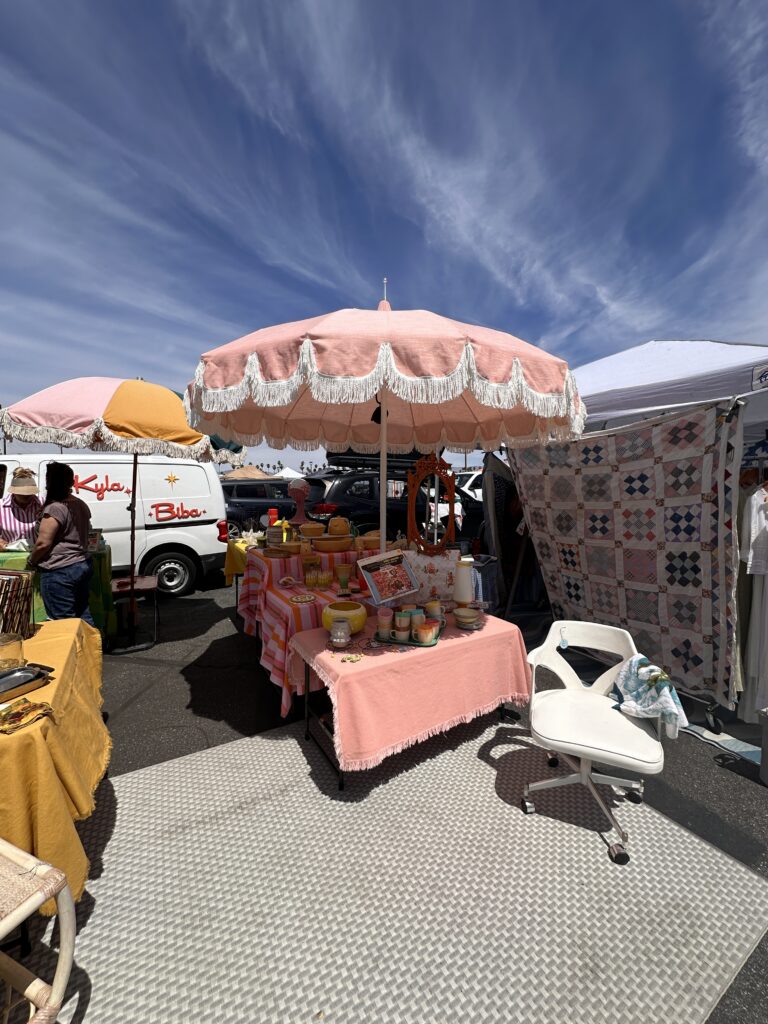 Palm Springs Vintage Market gallery image 1