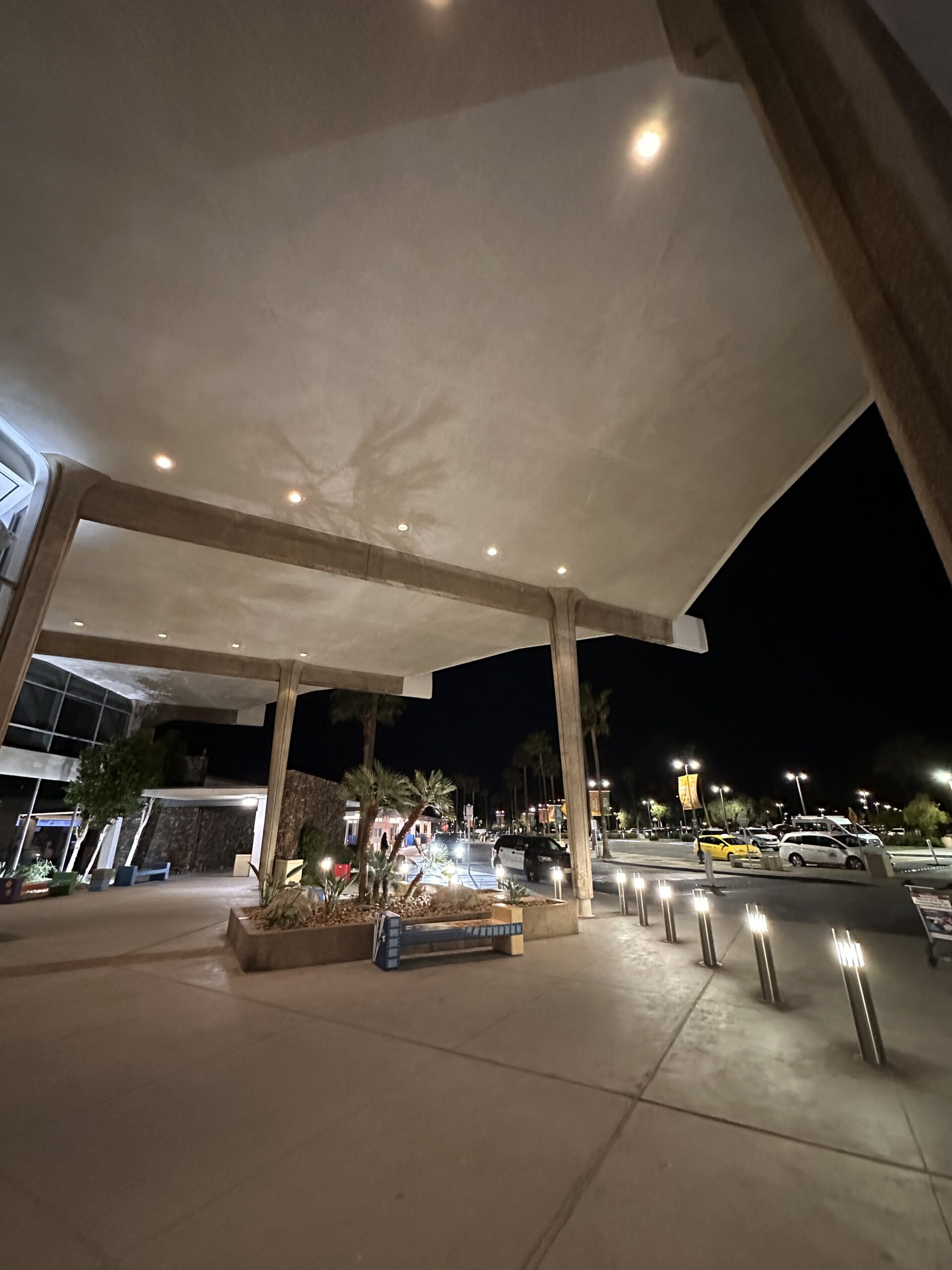 Palm Springs International Airport gallery image 3