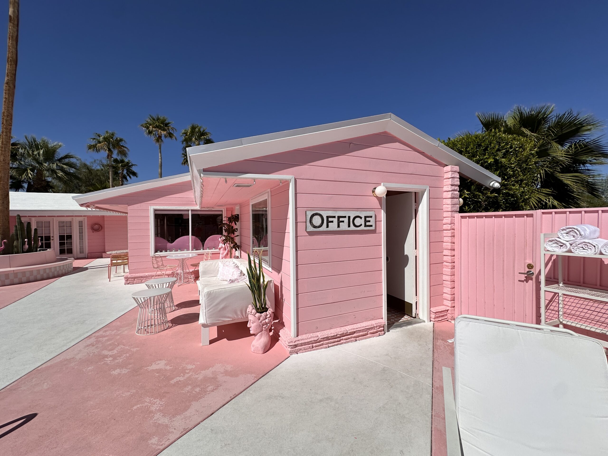 Trixie Motel gallery image 15