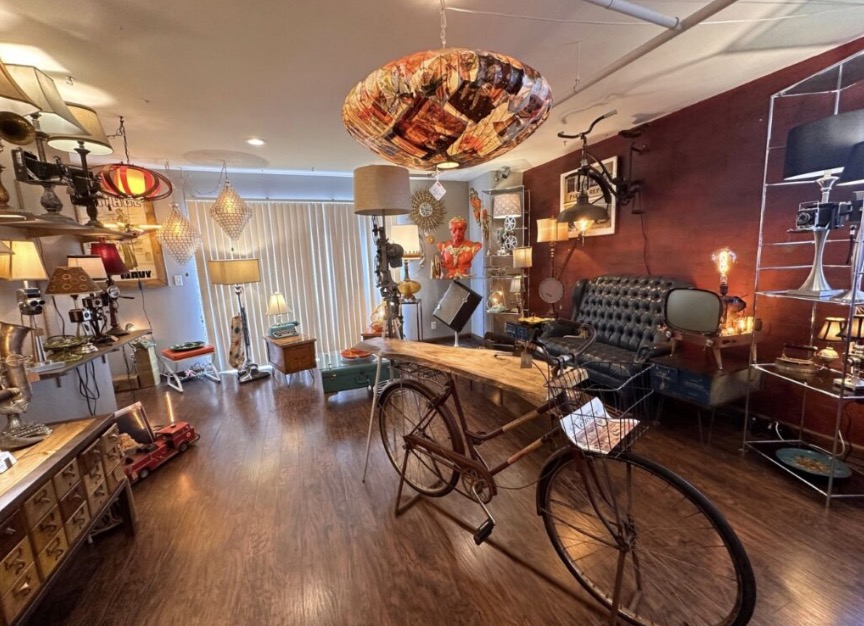 Antique Galleries Of Palm Springs