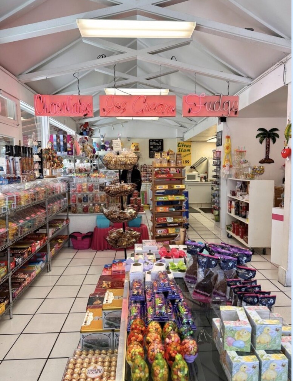 Palm Springs Fudge &amp; Chocolates