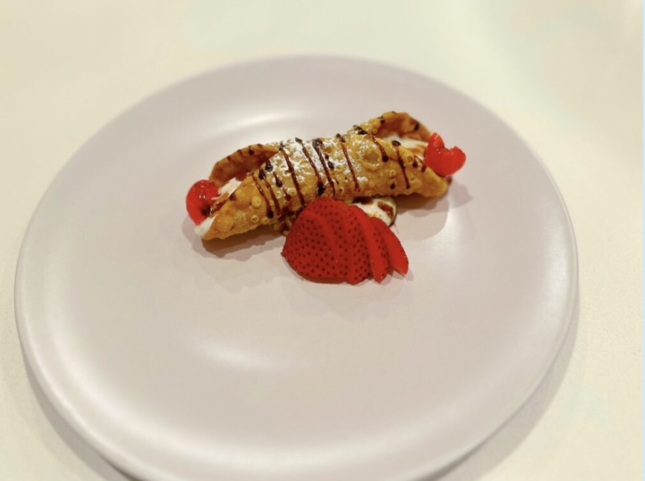 Castelli’s Cannolis